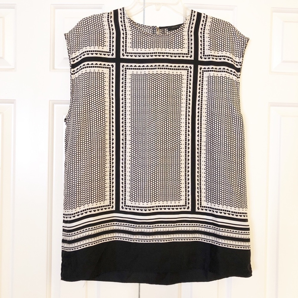 Black and White Patterned Sleeveless Top